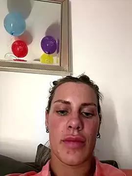 kikikeeeebs1 from StripChat is Freechat