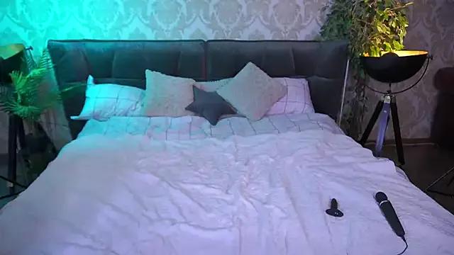 KimberlyWorld from StripChat is Freechat