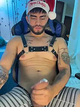 Customizable and immersive: Energize your taste buds and checkout our delicious choice of amateur cams liveshows with excited livestreamers getting their sweet physiques pounded with their beloved vibrating toys.