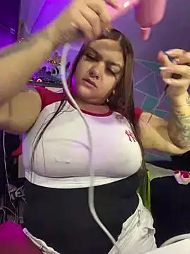 Customizable and immersive: Energize your taste buds and checkout our delicious choice of amateur cams liveshows with excited livestreamers getting their sweet physiques pounded with their beloved vibrating toys.