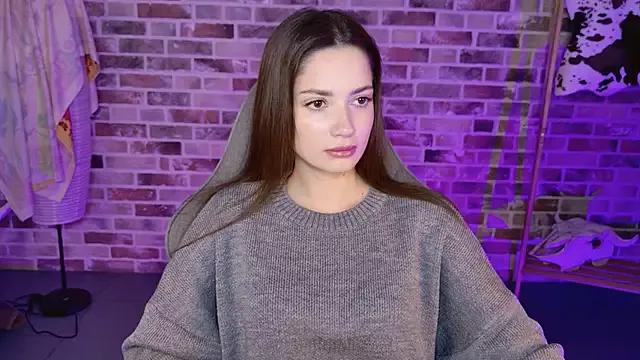 KiraVair from StripChat is Freechat