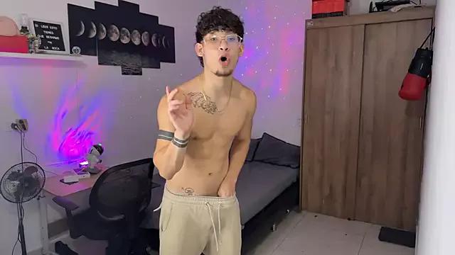 Kisan_Smith from StripChat is Freechat
