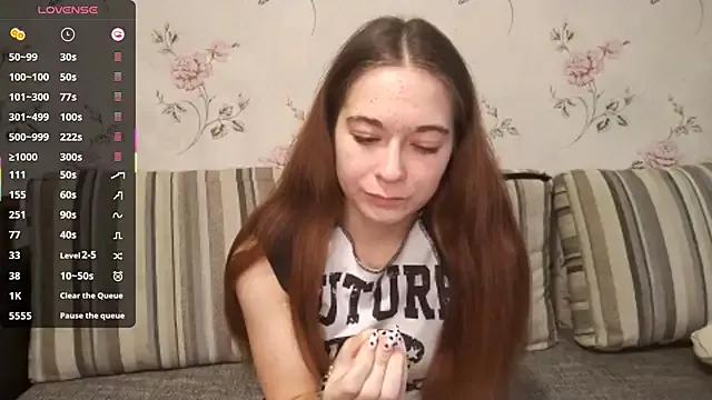 KissKarina from StripChat is Freechat