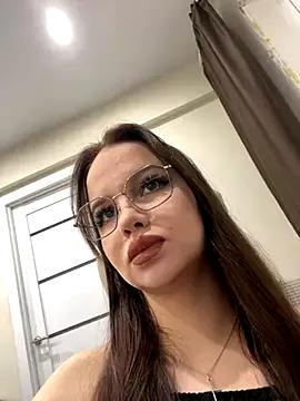 Customizable and immersive: Energize your taste buds and checkout our delicious choice of amateur cams liveshows with excited livestreamers getting their sweet physiques pounded with their beloved vibrating toys.
