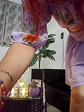 Customizable and immersive: Energize your taste buds and checkout our delicious choice of amateur cams liveshows with excited livestreamers getting their sweet physiques pounded with their beloved vibrating toys.