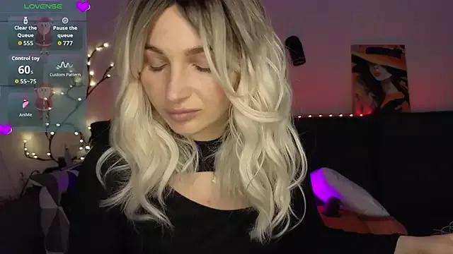 Customizable and immersive: Energize your taste buds and checkout our delicious choice of amateur cams liveshows with excited livestreamers getting their sweet physiques pounded with their beloved vibrating toys.