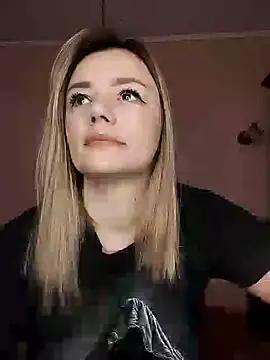 KrissSexi from StripChat is Freechat