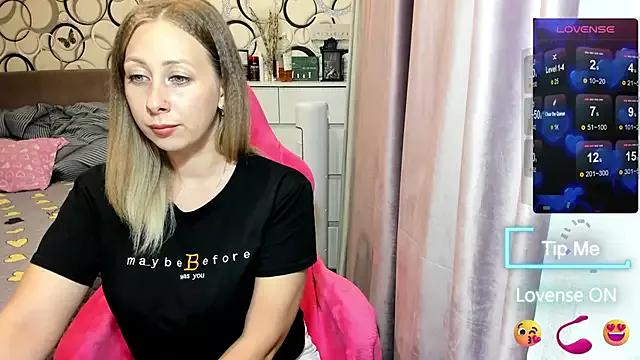 KristinaVegasss from StripChat is Freechat