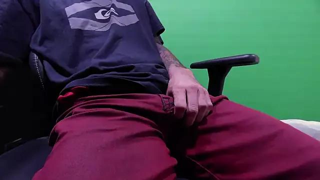 kuruptxxx_live from StripChat is Freechat