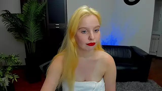 KyleyJackson from StripChat is Freechat