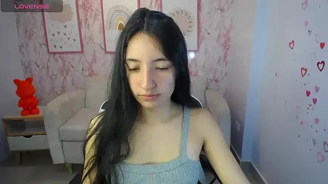 Customizable and immersive: Energize your taste buds and checkout our delicious choice of amateur cams liveshows with excited livestreamers getting their sweet physiques pounded with their beloved vibrating toys.