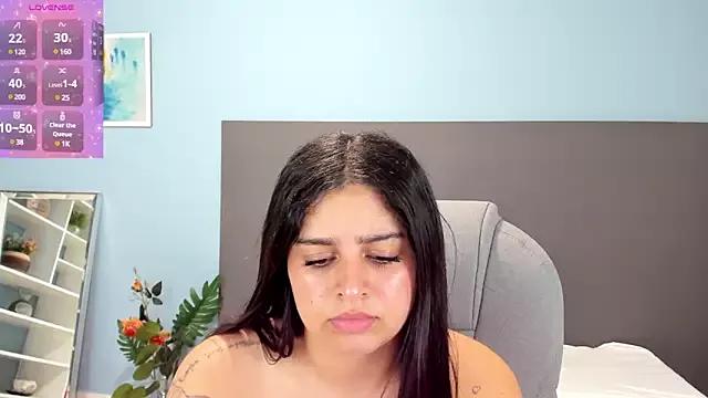 kylie_reyes from StripChat is Freechat