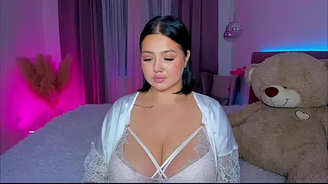 KylieLips from StripChat is Freechat