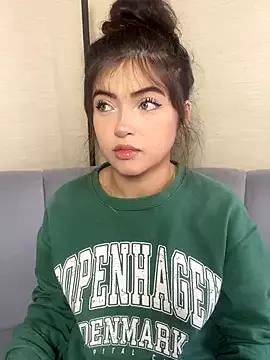 KyliePink_ from StripChat is Freechat