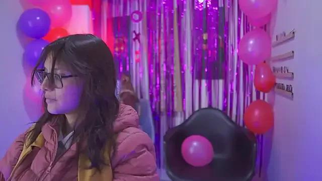 Customizable and immersive: Energize your taste buds and checkout our delicious choice of amateur cams liveshows with excited livestreamers getting their sweet physiques pounded with their beloved vibrating toys.