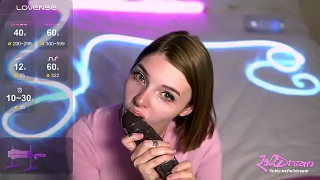 Customizable and immersive: Energize your taste buds and checkout our delicious choice of amateur cams liveshows with excited livestreamers getting their sweet physiques pounded with their beloved vibrating toys.