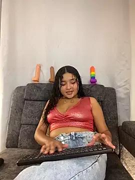 Customizable and immersive: Energize your taste buds and checkout our delicious choice of amateur cams liveshows with excited livestreamers getting their sweet physiques pounded with their beloved vibrating toys.
