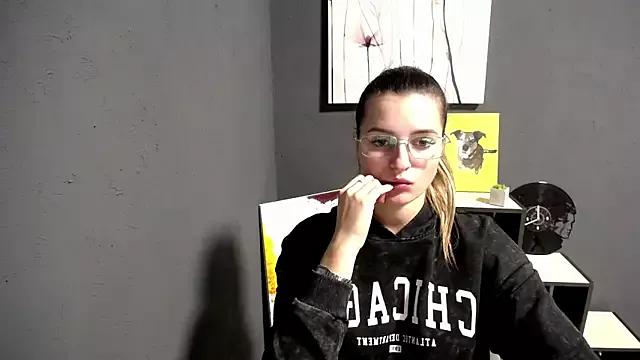 Customizable and immersive: Energize your taste buds and checkout our delicious choice of amateur cams liveshows with excited livestreamers getting their sweet physiques pounded with their beloved vibrating toys.