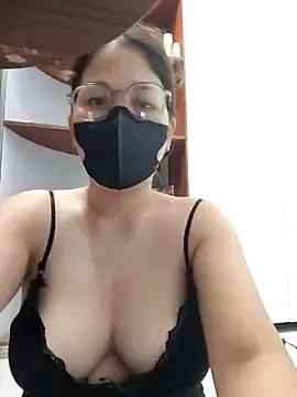 Ladymlem from StripChat is Freechat