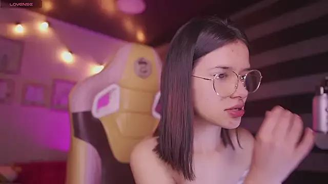 Customizable and immersive: Energize your taste buds and checkout our delicious choice of amateur cams liveshows with excited livestreamers getting their sweet physiques pounded with their beloved vibrating toys.