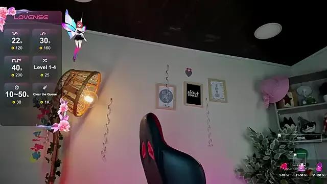 Lana_Dreams_ from StripChat is Freechat