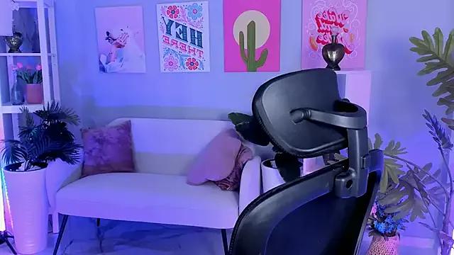 Customizable and immersive: Energize your taste buds and checkout our delicious choice of amateur cams liveshows with excited livestreamers getting their sweet physiques pounded with their beloved vibrating toys.