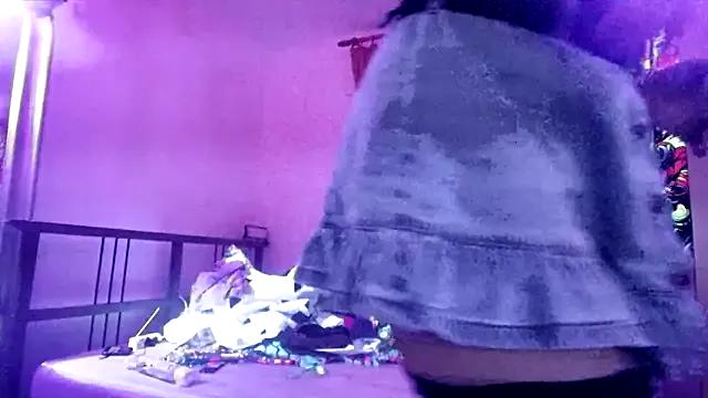 LanaEng from StripChat is Freechat