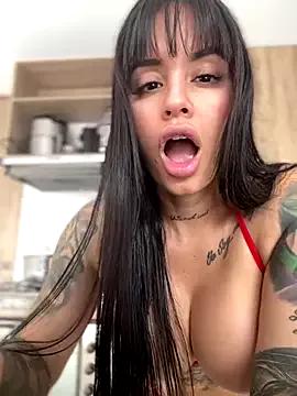 Customizable and immersive: Energize your taste buds and checkout our delicious choice of amateur cams liveshows with excited livestreamers getting their sweet physiques pounded with their beloved vibrating toys.