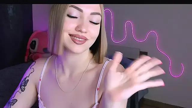 Customizable and immersive: Energize your taste buds and checkout our delicious choice of amateur cams liveshows with excited livestreamers getting their sweet physiques pounded with their beloved vibrating toys.