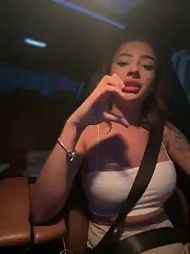 LaraVegas_ from StripChat is Freechat
