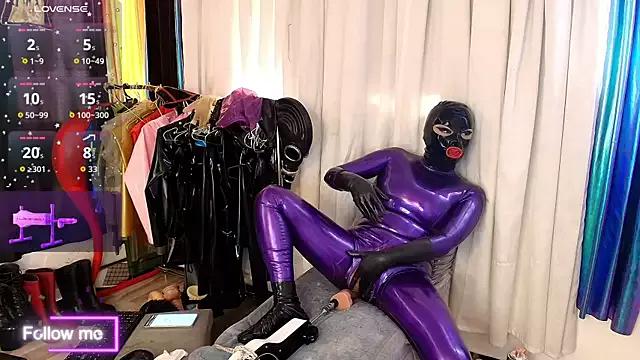 Customizable and immersive: Energize your taste buds and checkout our delicious choice of amateur cams liveshows with excited livestreamers getting their sweet physiques pounded with their beloved vibrating toys.