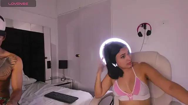 Customizable and immersive: Energize your taste buds and checkout our delicious choice of amateur cams liveshows with excited livestreamers getting their sweet physiques pounded with their beloved vibrating toys.