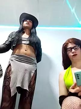 Customizable and immersive: Energize your taste buds and checkout our delicious choice of amateur cams liveshows with excited livestreamers getting their sweet physiques pounded with their beloved vibrating toys.