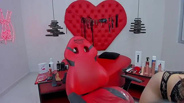 Customizable and immersive: Energize your taste buds and checkout our delicious choice of amateur cams liveshows with excited livestreamers getting their sweet physiques pounded with their beloved vibrating toys.