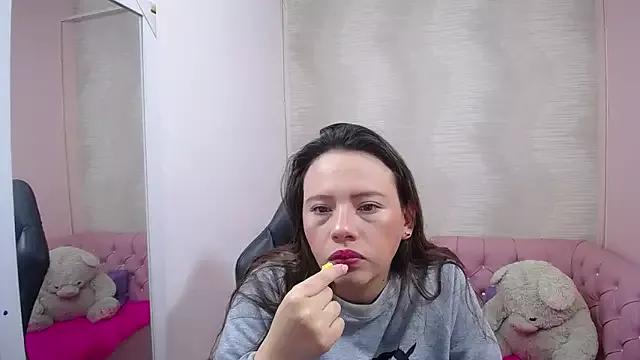 Customizable and immersive: Energize your taste buds and checkout our delicious choice of amateur cams liveshows with excited livestreamers getting their sweet physiques pounded with their beloved vibrating toys.