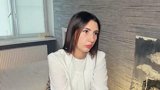 LauranHastie from StripChat is Freechat