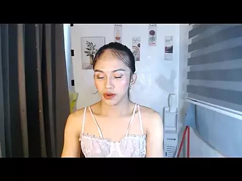 Customizable and immersive: Energize your taste buds and checkout our delicious choice of amateur cams liveshows with excited livestreamers getting their sweet physiques pounded with their beloved vibrating toys.