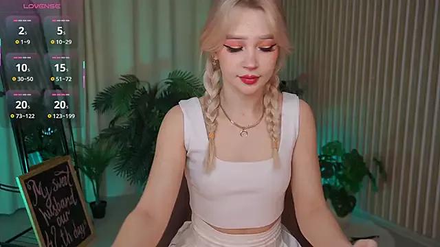 Customizable and immersive: Energize your taste buds and checkout our delicious choice of amateur cams liveshows with excited livestreamers getting their sweet physiques pounded with their beloved vibrating toys.