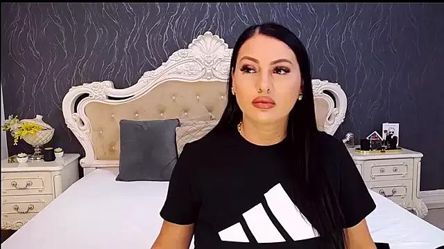 Customizable and immersive: Energize your taste buds and checkout our delicious choice of amateur cams liveshows with excited livestreamers getting their sweet physiques pounded with their beloved vibrating toys.