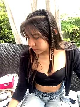 LeahParker_Pink from StripChat is Freechat