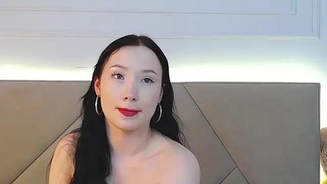 LeilaLow from StripChat