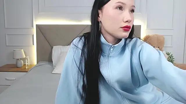 LeilaLow from StripChat