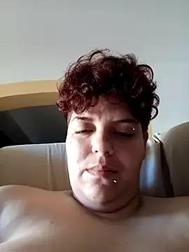 Lesbigold from StripChat is Freechat