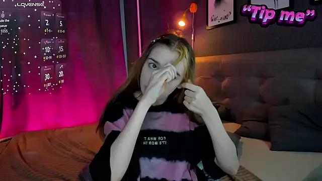 Customizable and immersive: Energize your taste buds and checkout our delicious choice of amateur cams liveshows with excited livestreamers getting their sweet physiques pounded with their beloved vibrating toys.