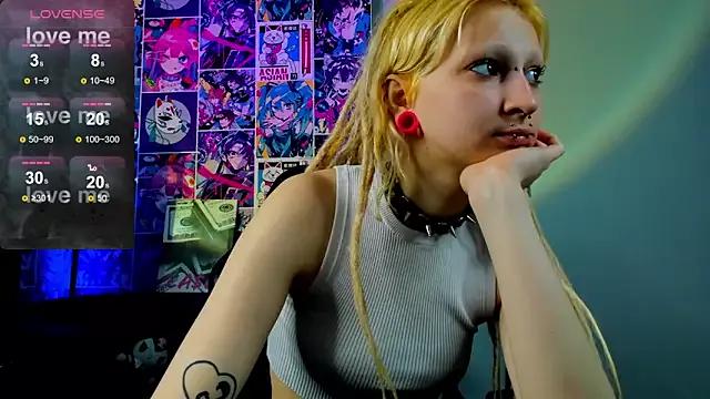 Customizable and immersive: Energize your taste buds and checkout our delicious choice of amateur cams liveshows with excited livestreamers getting their sweet physiques pounded with their beloved vibrating toys.
