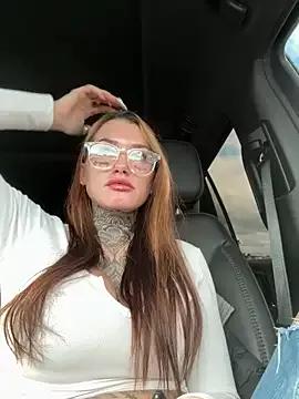 Customizable and immersive: Energize your taste buds and checkout our delicious choice of amateur cams liveshows with excited livestreamers getting their sweet physiques pounded with their beloved vibrating toys.