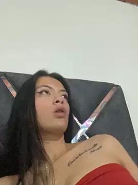 LiaCollings from StripChat is Freechat