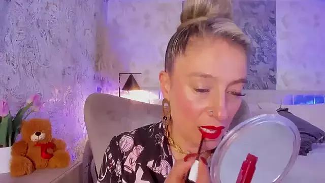 Customizable and immersive: Energize your taste buds and checkout our delicious choice of amateur cams liveshows with excited livestreamers getting their sweet physiques pounded with their beloved vibrating toys.