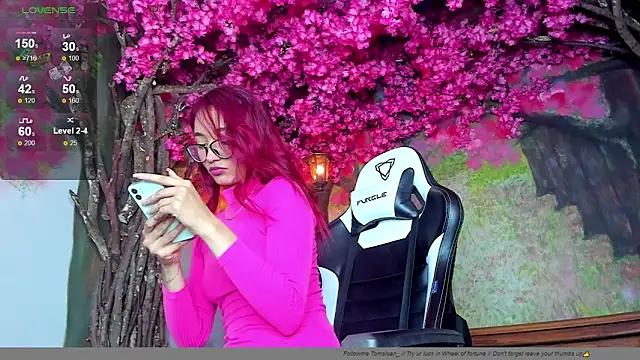 Customizable and immersive: Energize your taste buds and checkout our delicious choice of amateur cams liveshows with excited livestreamers getting their sweet physiques pounded with their beloved vibrating toys.