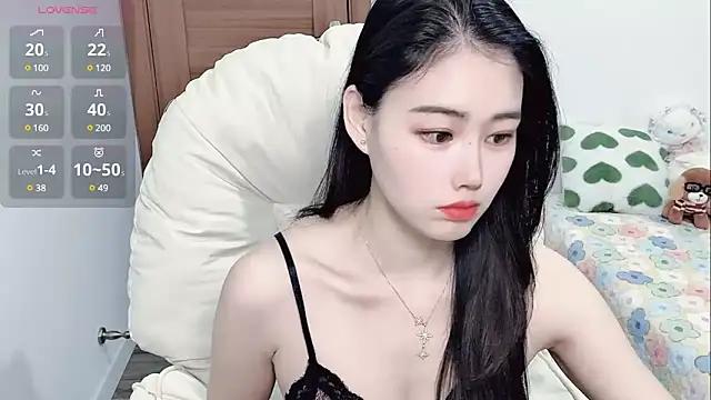 LILI-Baobei from StripChat